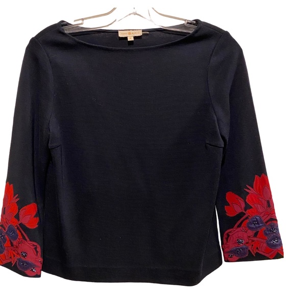 TORY BURCH Lisanne Purple Red Beaded Artsy Floral Appliqué Navy 3/4 Top Sweater - Picture 7 of 15